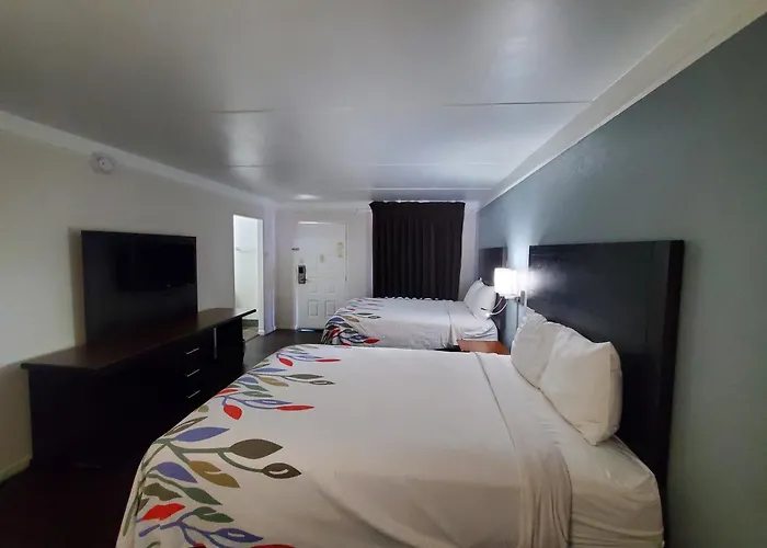 Budget Host Inn- Medical Center