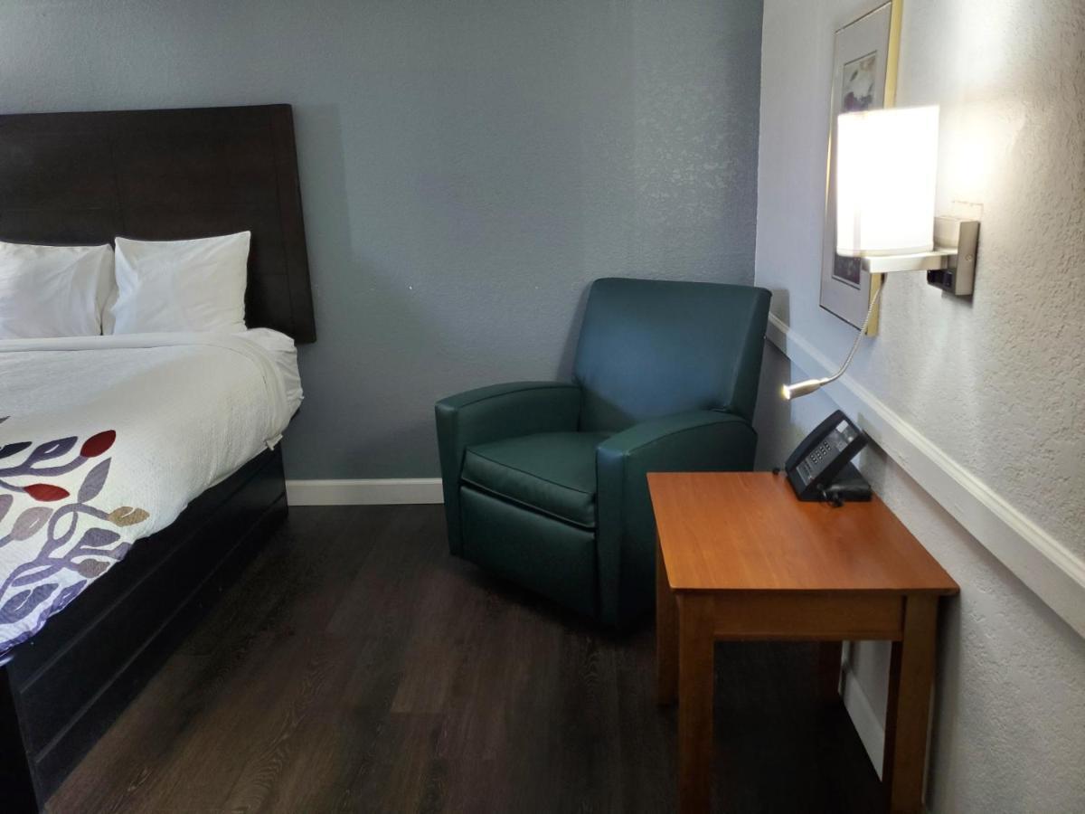 Budget Host Inn- Medical Center 2*