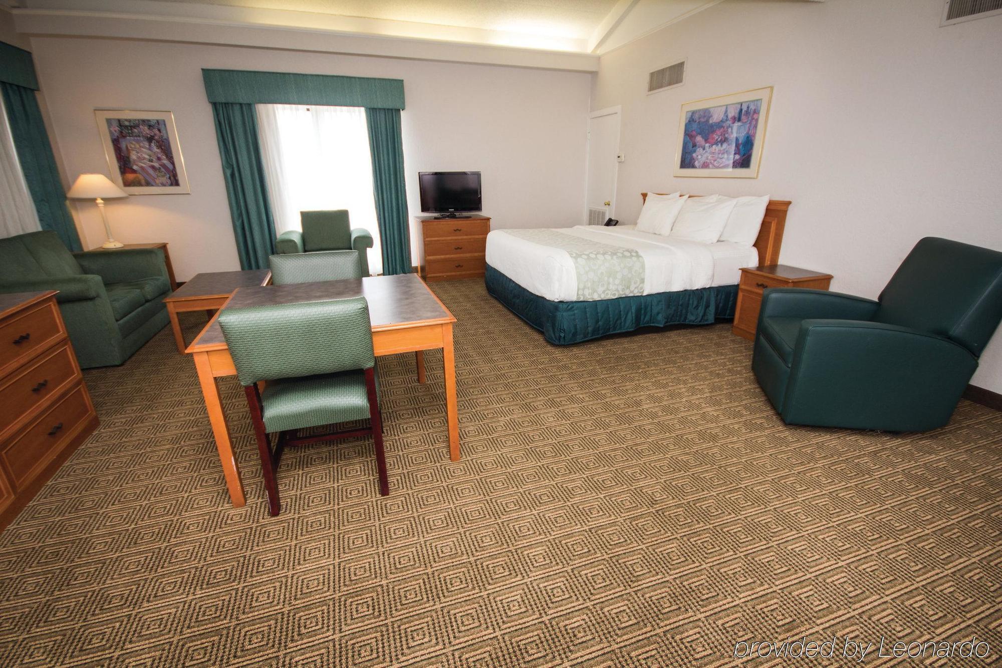 Budget Host Inn- Medical Center Hotel