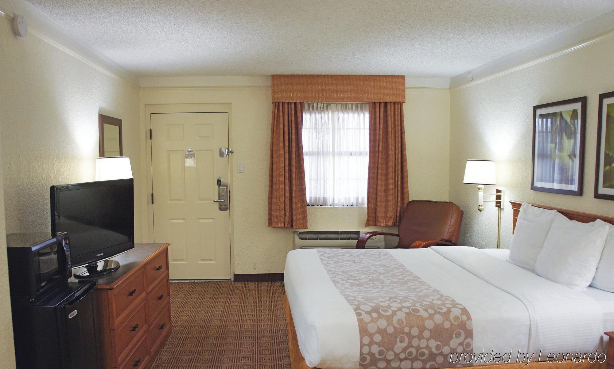 Budget Host Inn- Medical Center 2*
